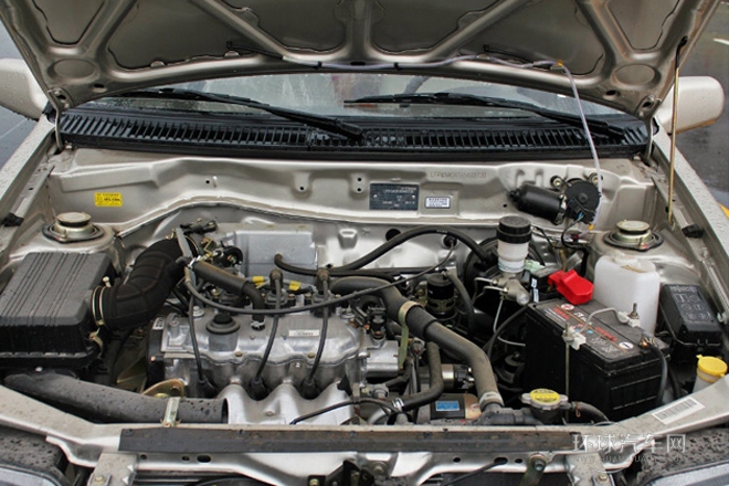 2011款 A+ 1.0L 三廂