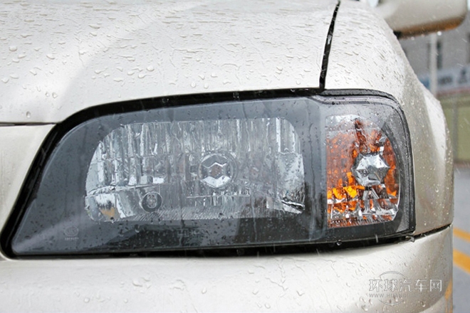 2011款 A+ 1.0L 三廂