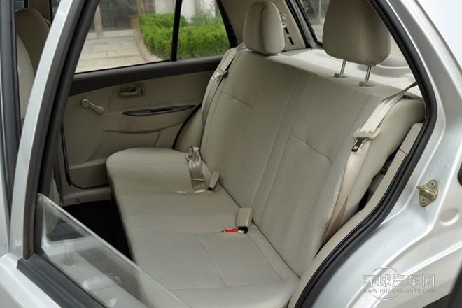 2011款 A+ 1.0L 兩廂（無空調）