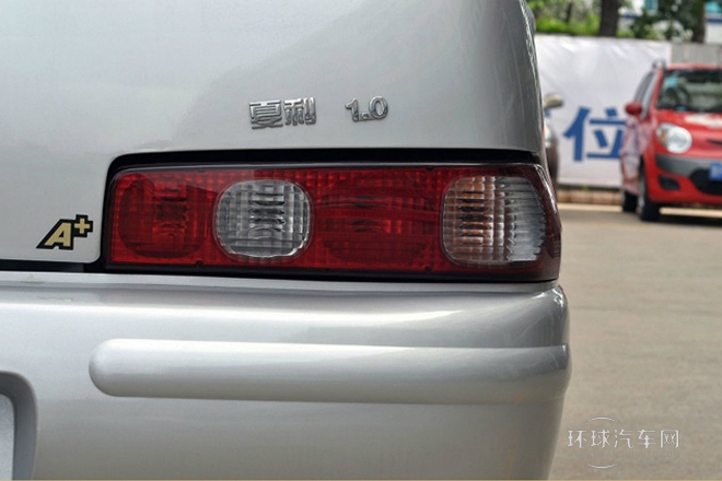 2011款 A+ 1.0L 兩廂（無空調）