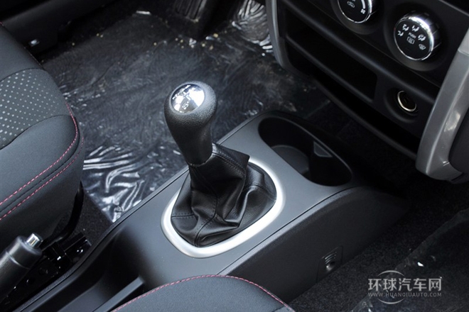 2014款 1.4L 手動(dòng)運(yùn)動(dòng)版 國(guó)V