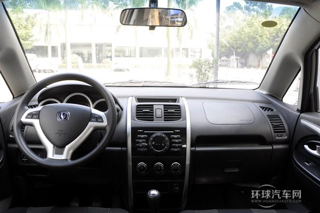 2014款 1.4L 手動(dòng)運(yùn)動(dòng)版 國V