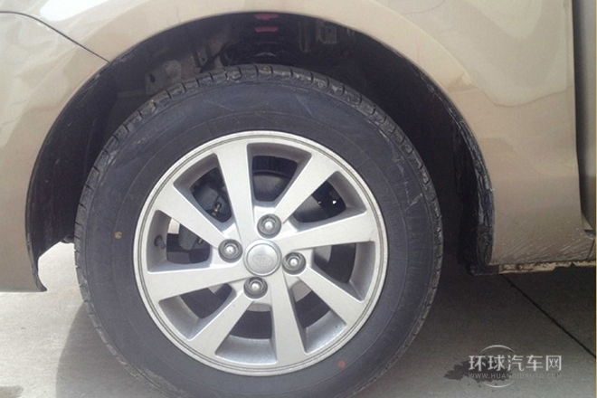 2014款 1.3L 手動(dòng)舒適型