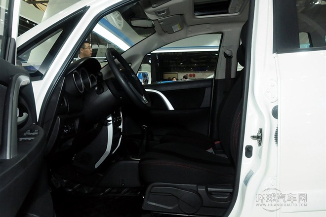 2014款 1.4L 手動天窗導航版 國V