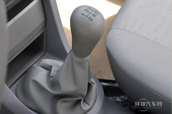 2013款 1.3L 手動豪華氣囊型