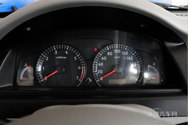 2013款 1.3L 手動豪華氣囊型