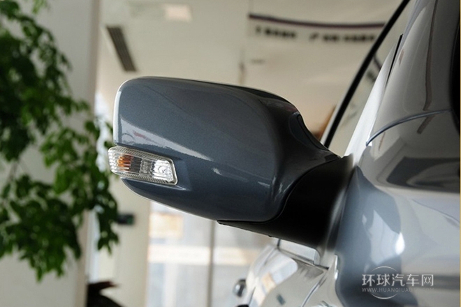 2013款 1.3L 手動豪華氣囊型