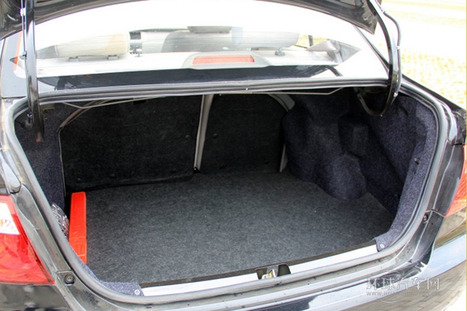 2013款 1.3L 手動標準型