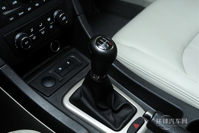 2014款 1.5L 手動(dòng)舒適版