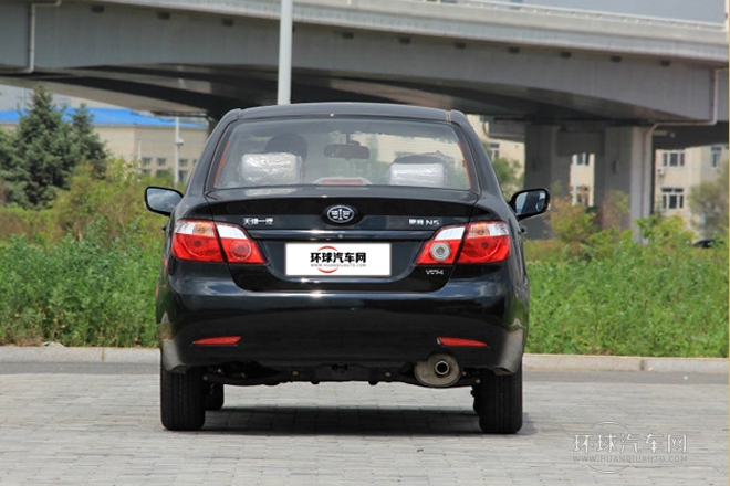 2013款 1.3L 手動標準型