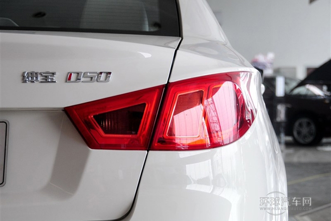 2014款 1.5L 手動舒適版