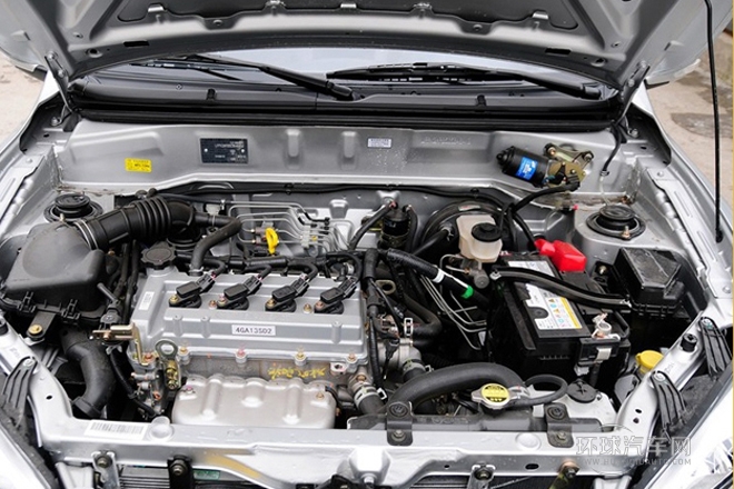 2013款 1.3L 手動(dòng)智能節(jié)油尊貴型