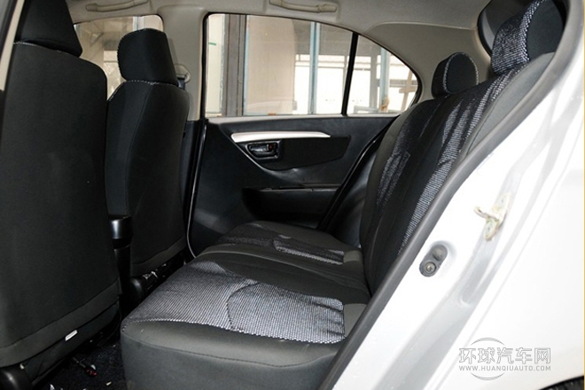 2013款 1.3L 手動智能節油尊貴型