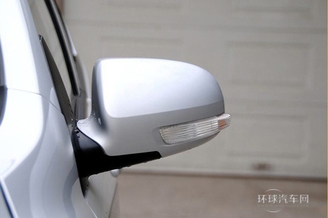 2013款 1.3L 手動智能節油尊貴型