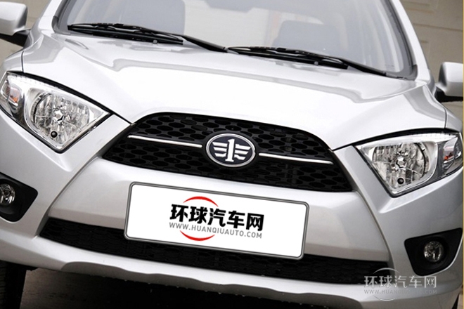 2013款 1.3L 手動智能節(jié)油尊貴型