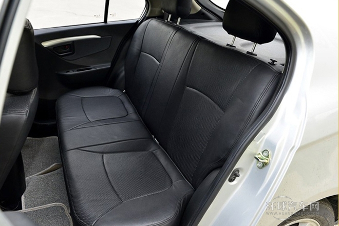 2013款 1.3L 手動尊貴型