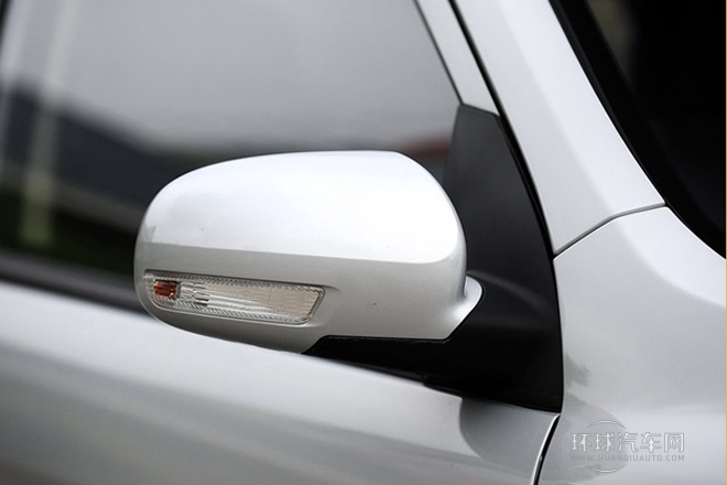 2013款 1.3L 手動尊貴型