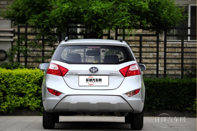 2013款 1.3L 手動尊貴型