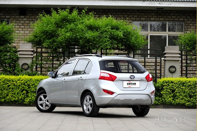 2013款 1.3L 手動尊貴型