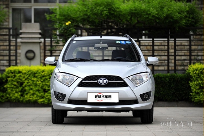 2013款 1.3L 手動(dòng)尊貴型