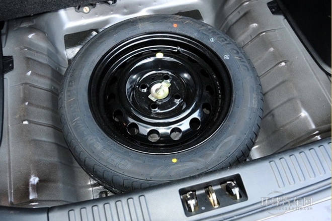 2013款 1.3L 手動豪華型