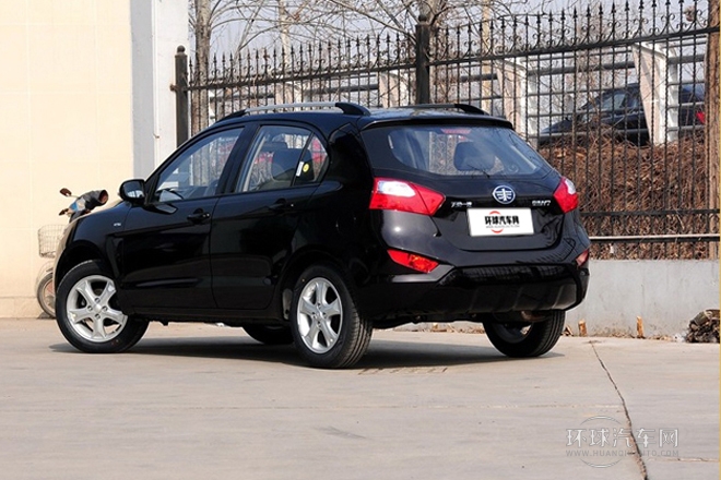 2013款 1.3L 手動(dòng)豪華型