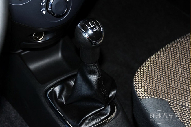 2013款 1.3L 手動舒適型