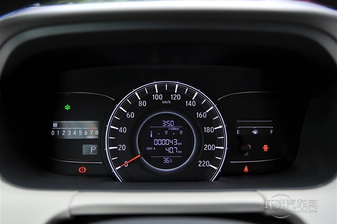 2015款 2.4L 舒適版