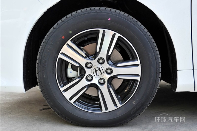 2015款 2.4L 舒適版