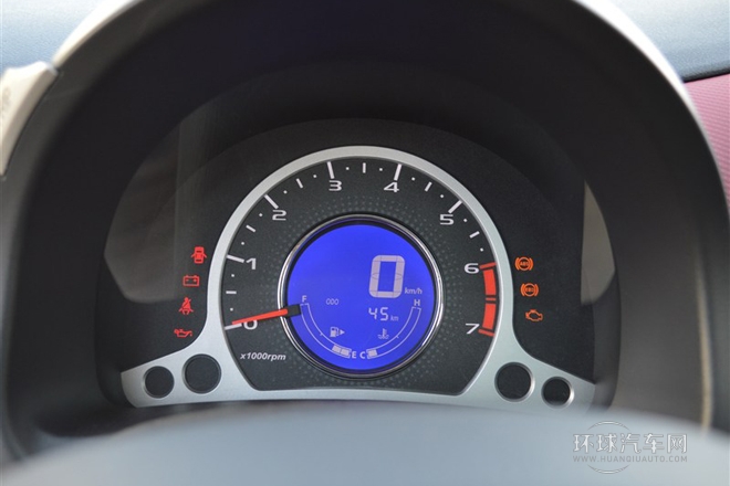 2014款 1.4L 手動天窗型