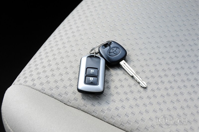 2014款 星耀 180E CVT精英多功能版