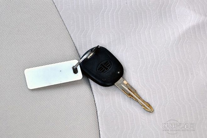 2011款 1.0L 舒適型LJ465QE1