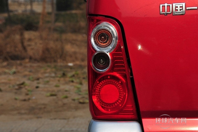 2011款 1.0L 舒適型DA465QA