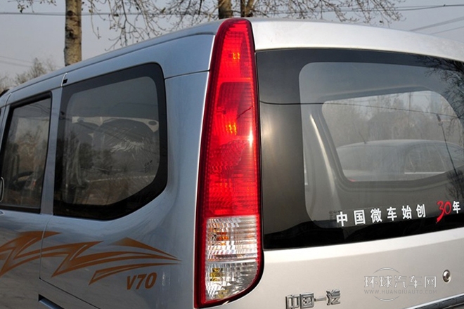 2011款 1.3L舒適型CA4GA6