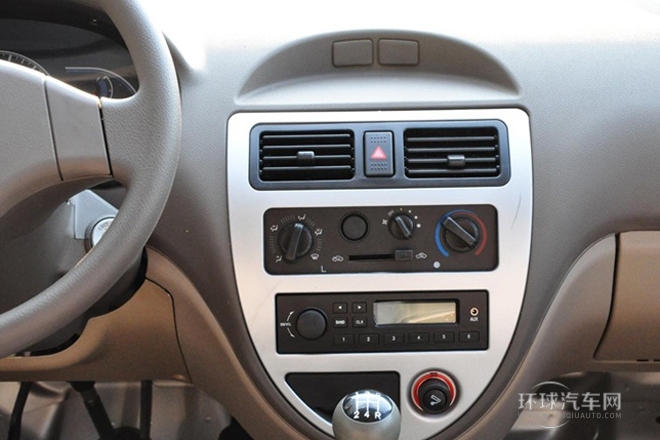 2011款 1.0L舒適型DA465QA