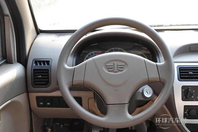 2011款 1.0L舒適型DA465QA