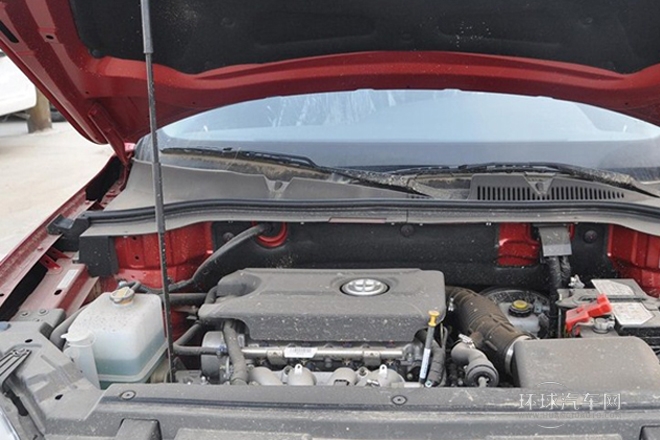 2012款 1.5T 自動兩驅尊貴型