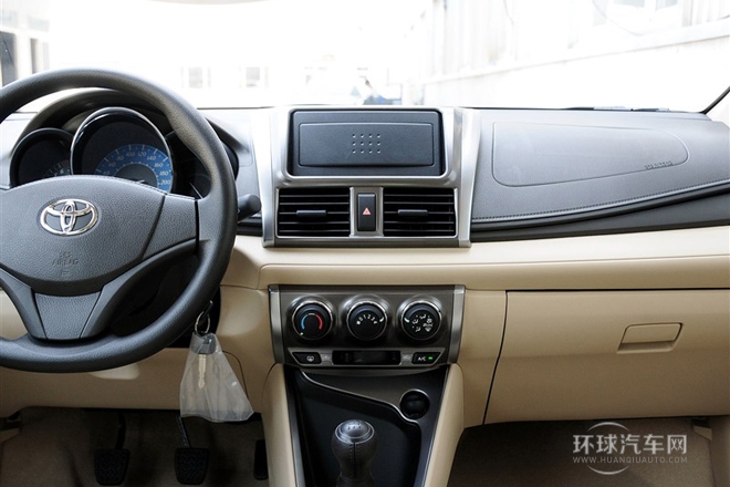 2014款 1.3 手動(dòng)靈動(dòng)版