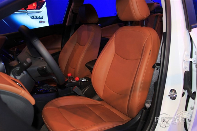 2015款 1.5L 手動時尚版