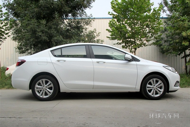 2015款 1.5L 自動精英版