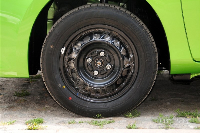 2014款 1.3E 手動(dòng)魅動(dòng)版