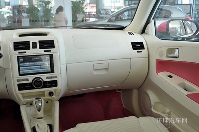 2010款 飛炫 1.5L 自動(dòng)時(shí)尚型