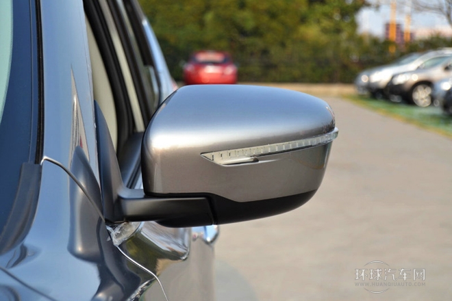 2014款 2.0L CVT時(shí)尚版 2WD