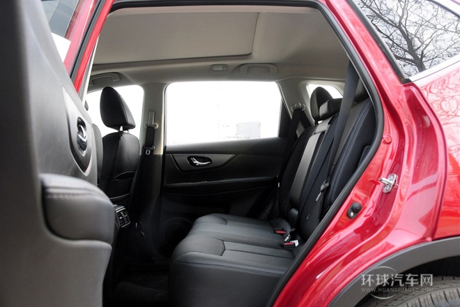 2014款 2.0L CVT舒適版 2WD