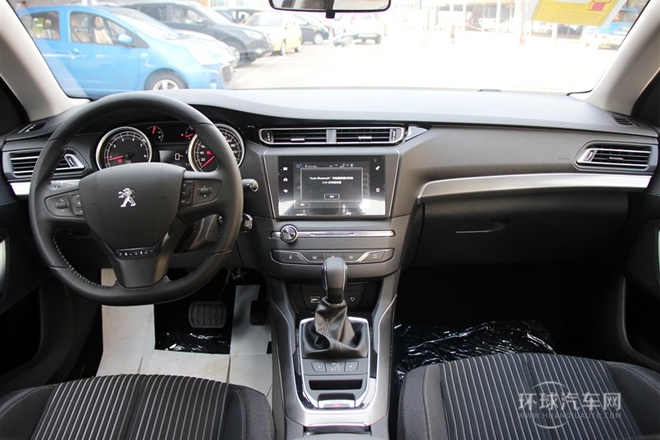 2014款 1.8L 自動豪華版