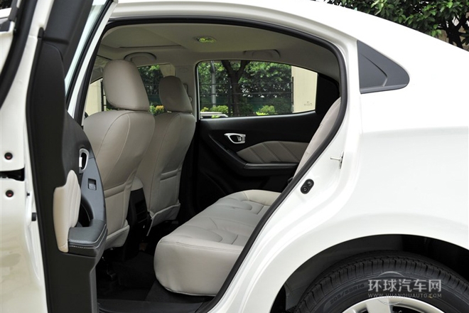 2014款 1.6L 自動豪華ESP版