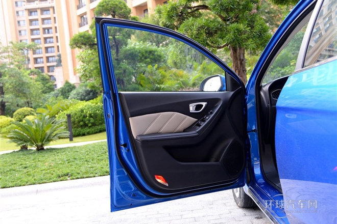 2014款 1.6L 自動至尊ESP版