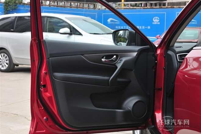 2014款 2.0L CVT智驅版 4WD