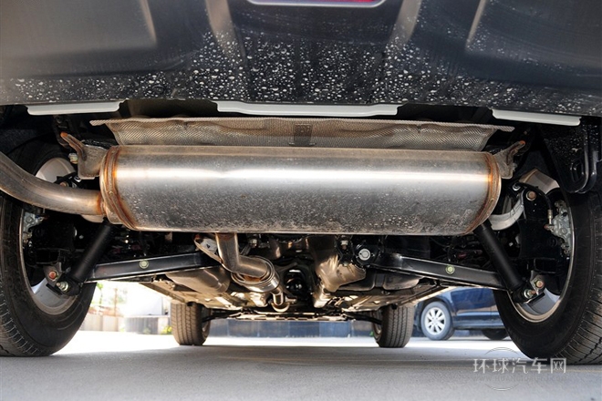 2014款 2.0L 手動時尚版 2WD