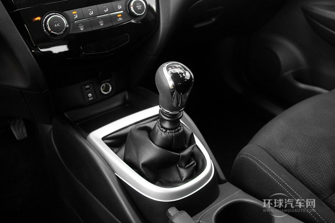 2014款 2.0L 手動時尚版 2WD